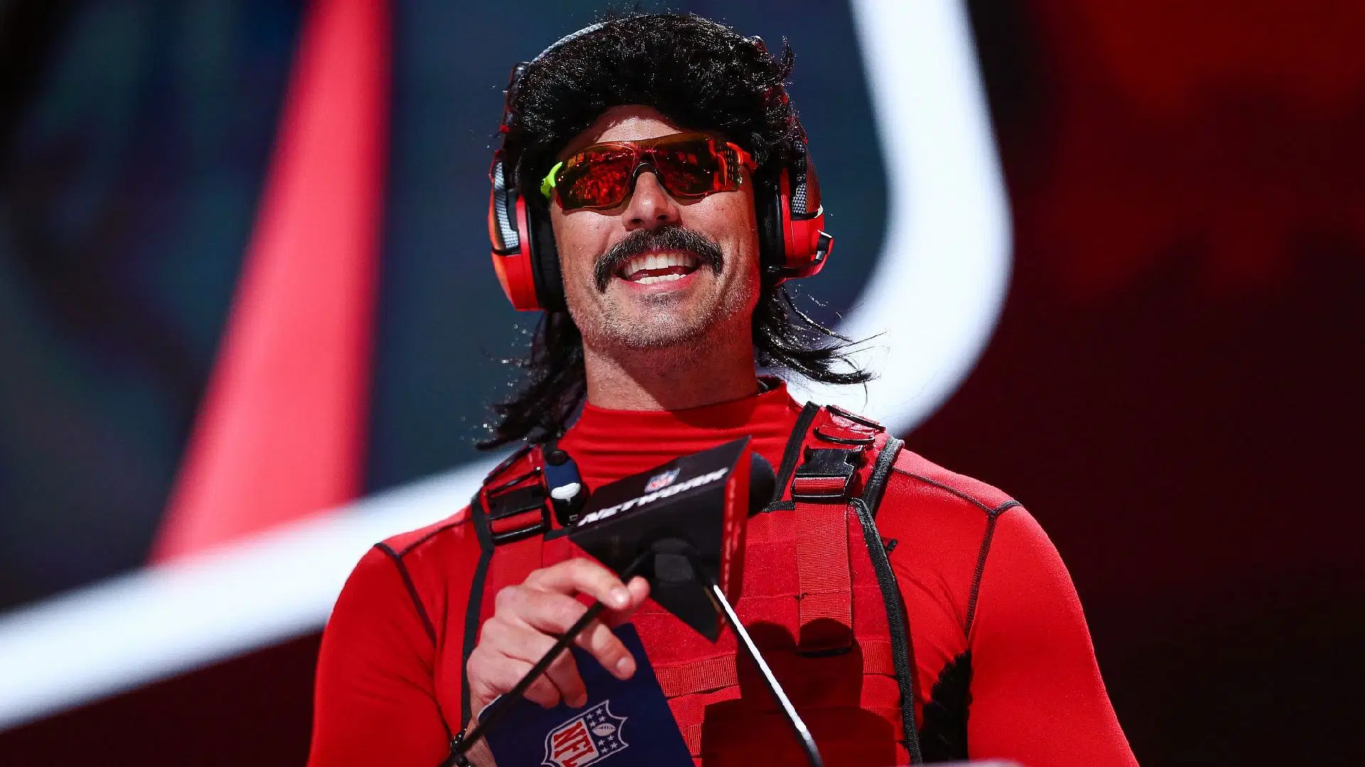 Le Dr Disrespect taquine la relocalisation à Rumble dans un flux récent