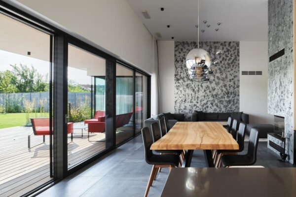 Anti-Burglar Windows: Enter a Whole New Era of Safety with Modern Aluminum Solutions
