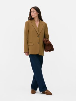 3 High Street Takes on Autumn’s Best Duo: Blazer & Jeans