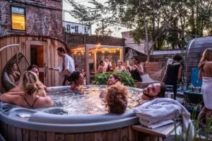Fitness Meets Social Life: Why Wellness Clubs Are The New Nightlife