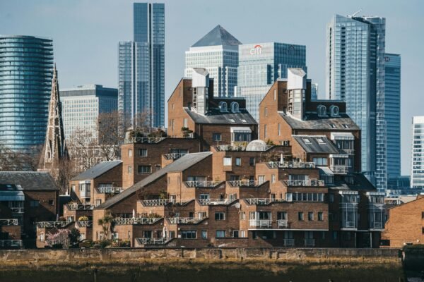 The Ultimate Guide to Living in London