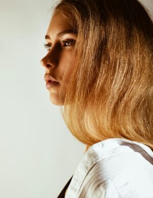 Doctor Reveals Autumn Haircare Trick: “Your Hair Needs Repairing After Summer, Not Punishing Further”